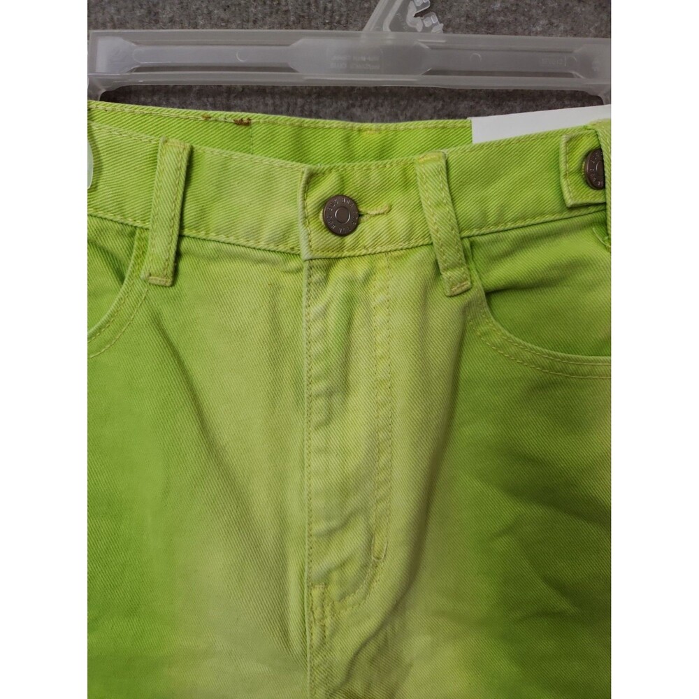 BDG Longline Carpenter Shorts Womens 27 Lime Green Raw Hem Denim NEW - Picture 4 of 12